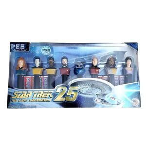 Star Trek The Next Generation Collectors Set of 8 PEZ Dispensers Limited Edition